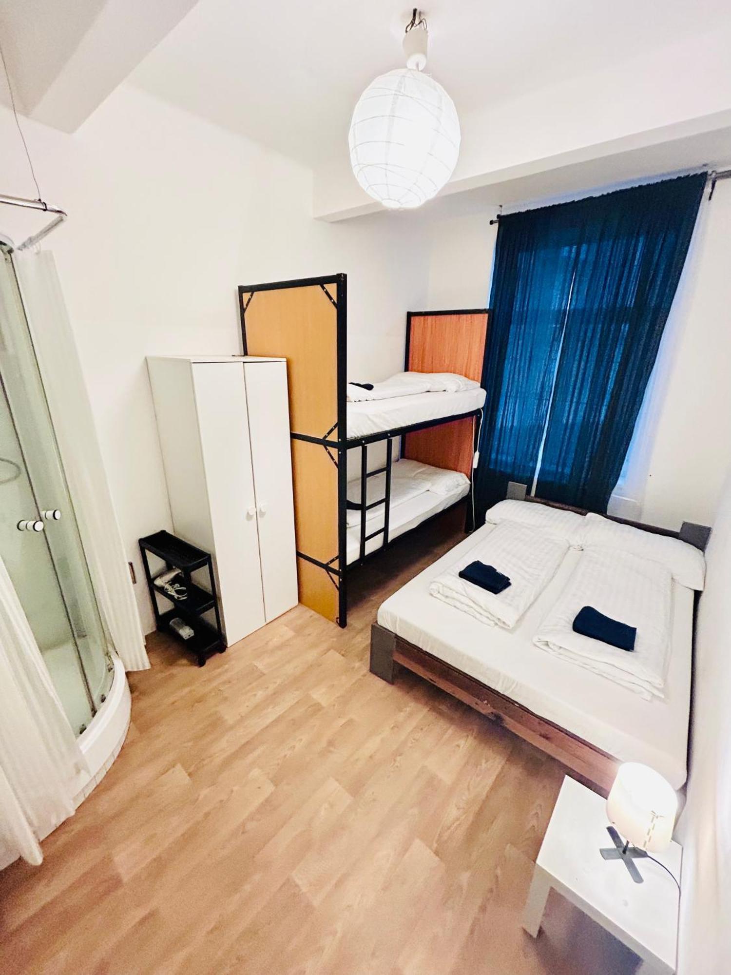 Happy Hostel In Centrum Πράγα Εξωτερικό φωτογραφία