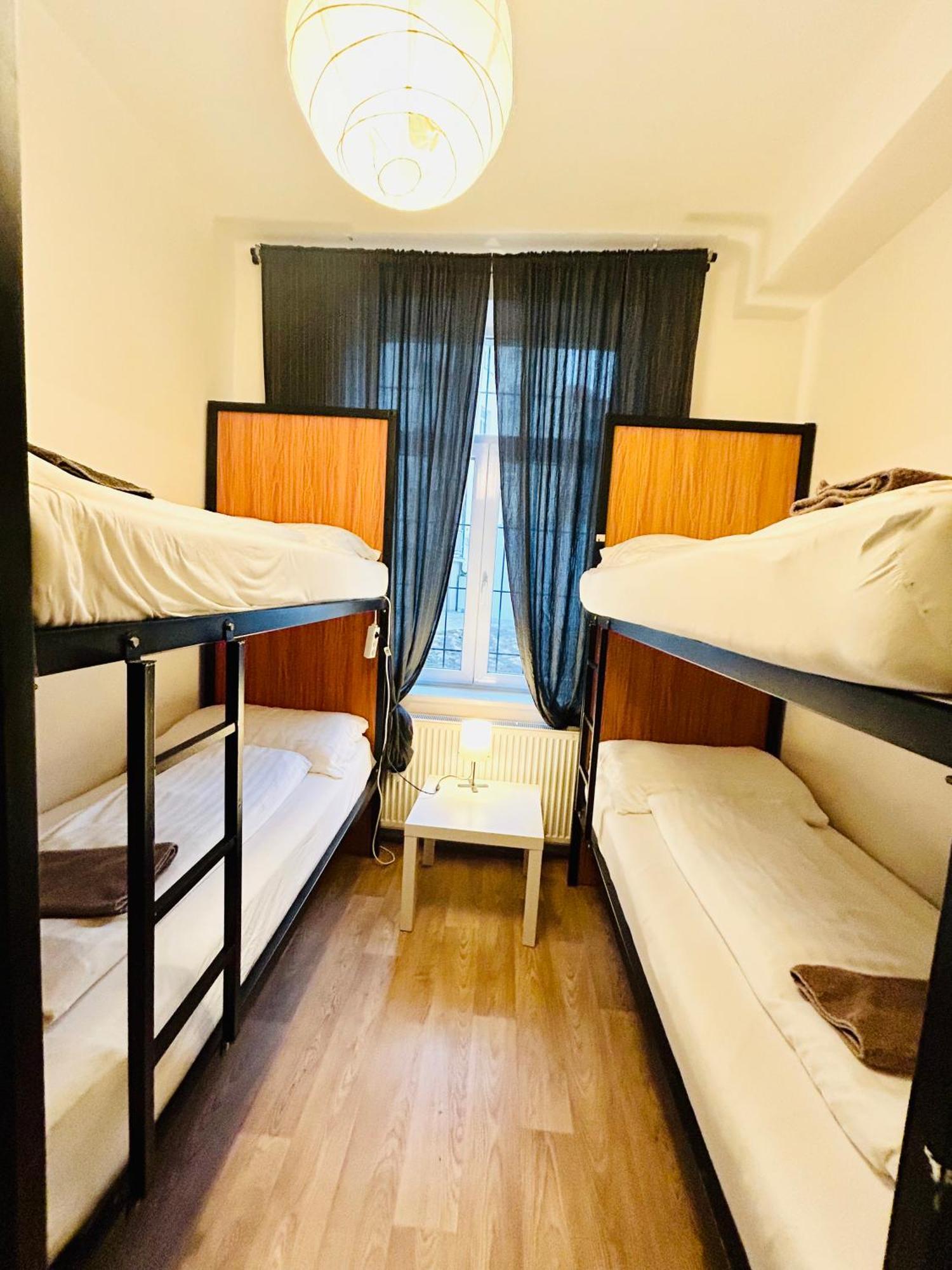 Happy Hostel In Centrum Πράγα Εξωτερικό φωτογραφία
